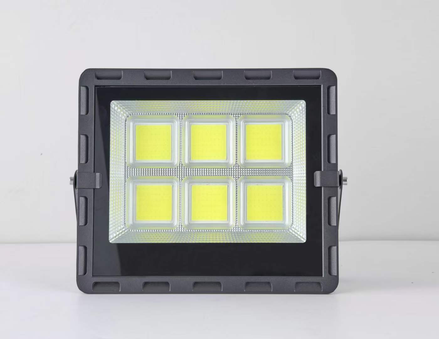 Solar garden light, LED outdoor waterproof search light 45-2023-414